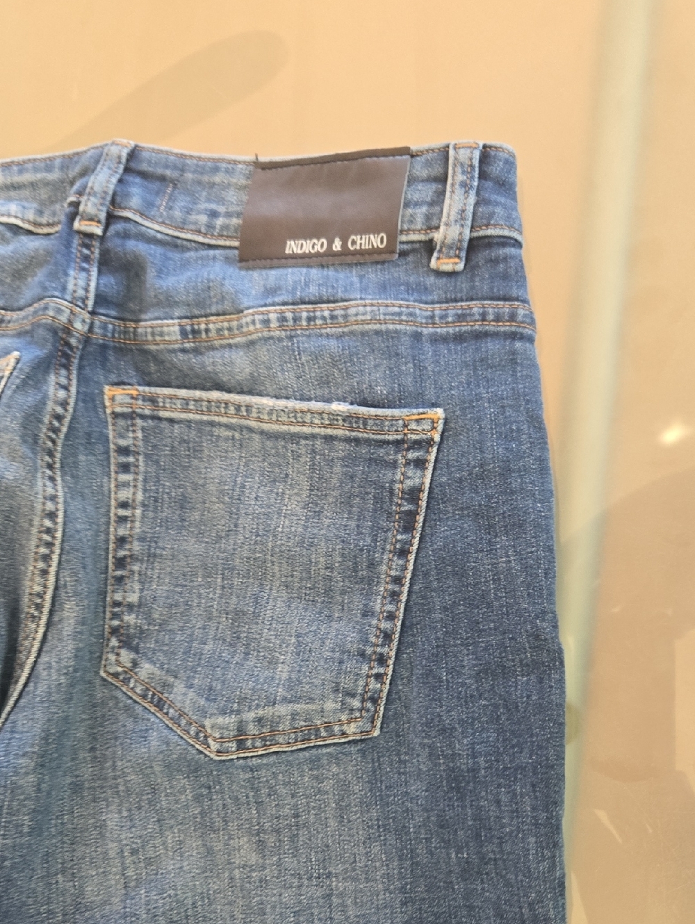 Men’s Straight Jeans in Classic Indigo